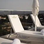 Park Penthouse & Pool - Heated Pool - Bari