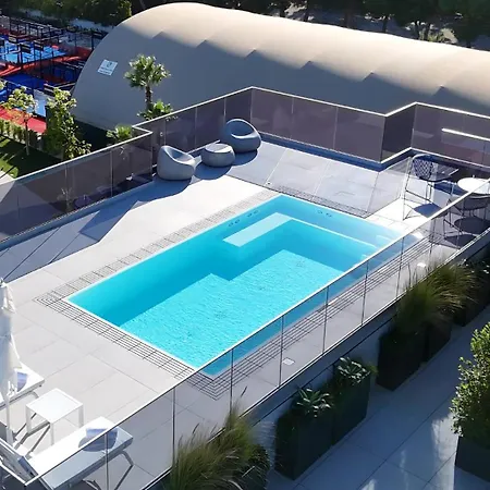 Couette-café Park Penthouse & Pool - Heated Pool - *