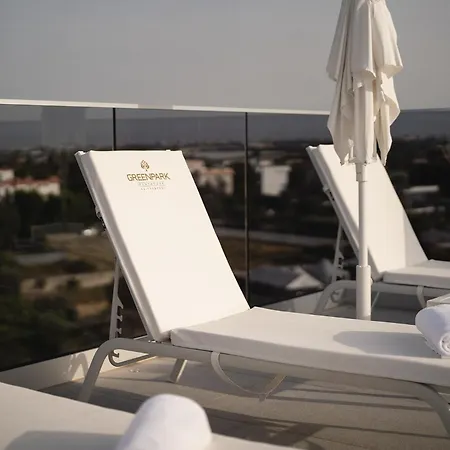 Park Penthouse Suite&pool - Heated Pool - Bari