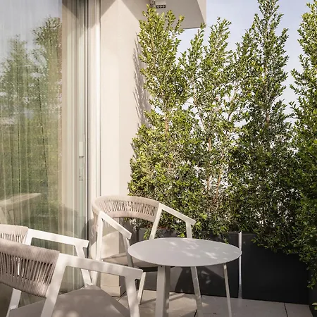 Couette-café Park Penthouse & Pool - Heated Pool - Bari
