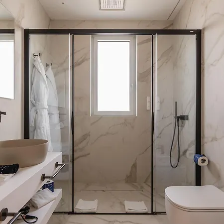 Park Penthouse Suite&pool - Heated Pool - Bed & Breakfast Bari