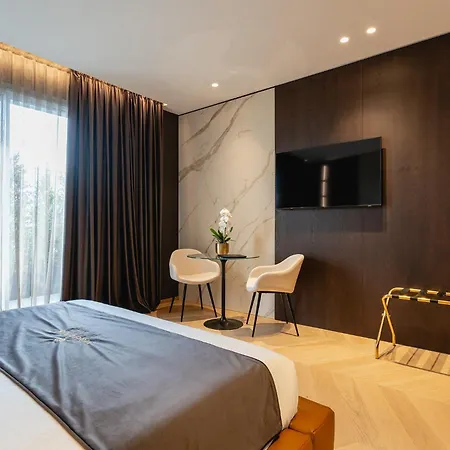 Park Penthouse Suite&pool - Heated Pool - Bed & Breakfast 4*