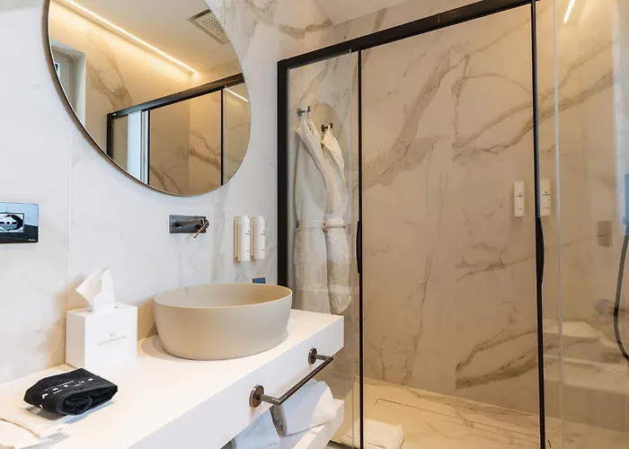 Park Penthouse & Pool - Heated Pool - 住宿加早餐酒店 4*