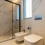 Park Penthouse & Pool - Heated Pool - Bed & Breakfast Bari