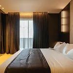 Park Penthouse & Pool - Heated Pool -