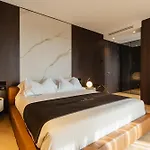 Park Penthouse & Pool - Heated Pool - 4*