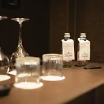 Park Penthouse & Pool - Heated Pool - Bed & Breakfast