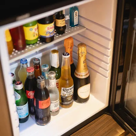 Park Penthouse & Pool - Heated Pool - 住宿加早餐酒店 巴里