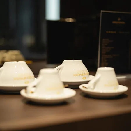 住宿加早餐酒店 Park Penthouse & Pool - Heated Pool -