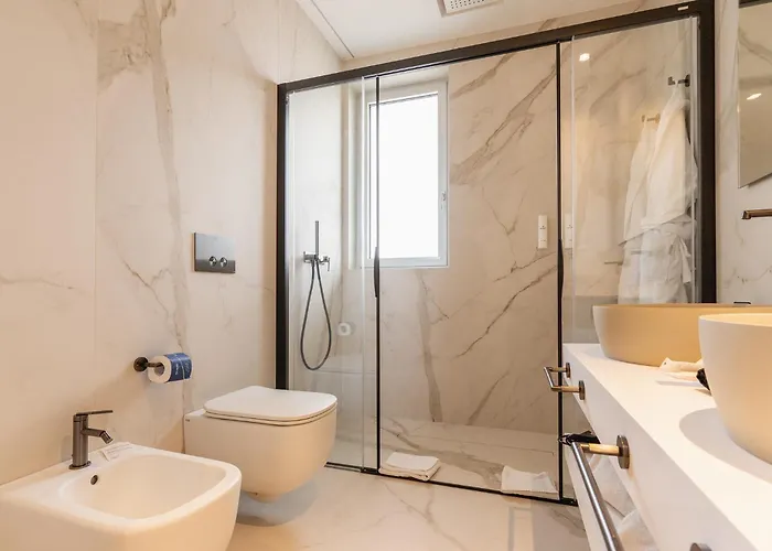 Park Penthouse & Pool - Heated Pool - 4*