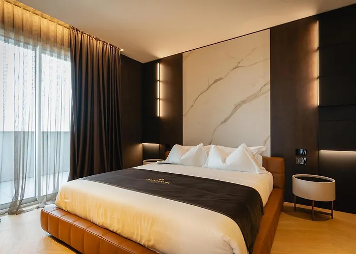 Bed and breakfast Park Penthouse & Pool - Heated Pool - Bari