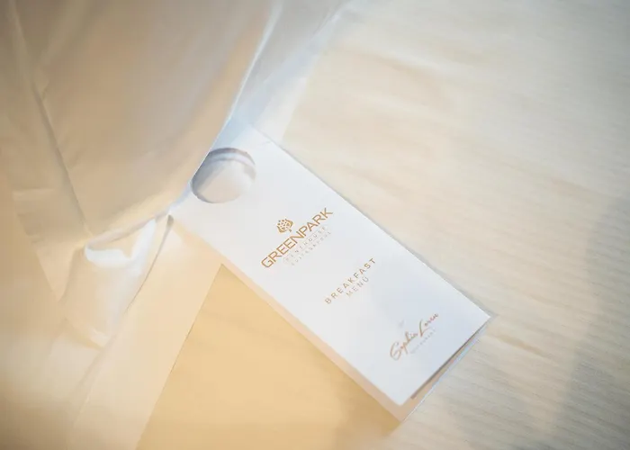 Park Penthouse & Pool - Heated Pool - Bed and breakfast Bari