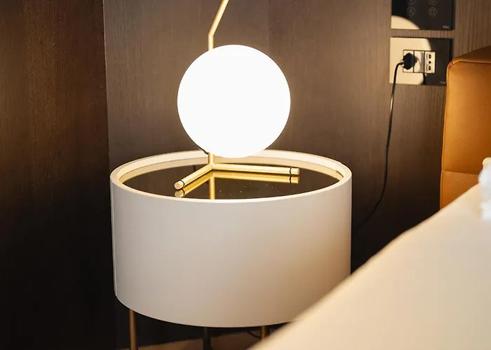 Park Penthouse & Pool - Heated Pool - 4* Bari