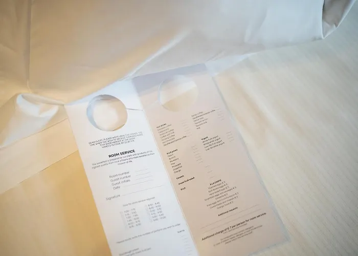 Park Penthouse & Pool - Heated Pool - Bari