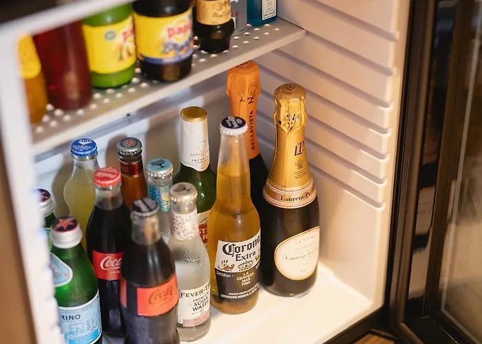 Park Penthouse & Pool - Heated Pool - Bed and breakfast Bari